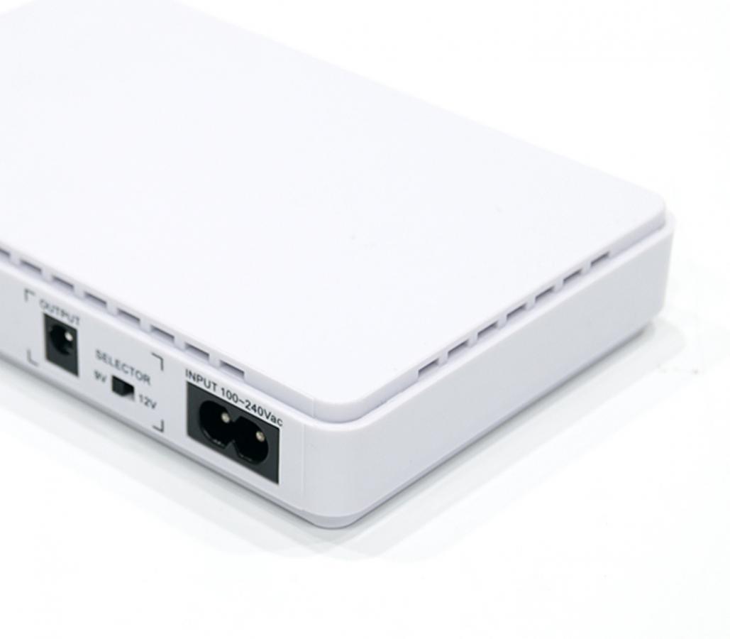 LAMTECH MINI DC UPS 15W 9V/12V OUTPUT