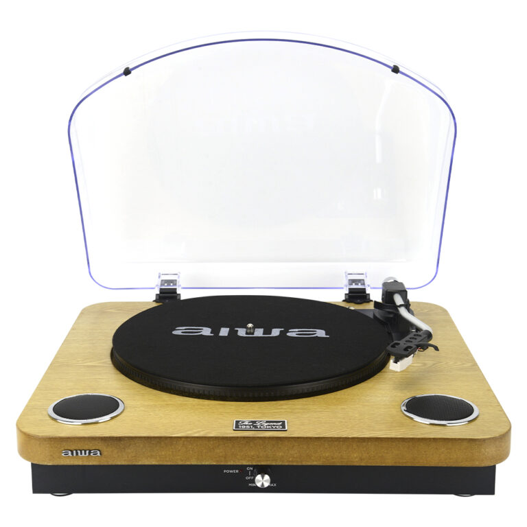 AIWA ALL IN ONE STEREO TURNTABLE WOOD