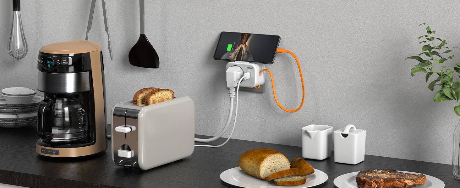 TESSAN 3 IN 1 WALL SOCKET 1xSCHUKO, 1xUSB, 1xTYPE-C CABLE 15CM