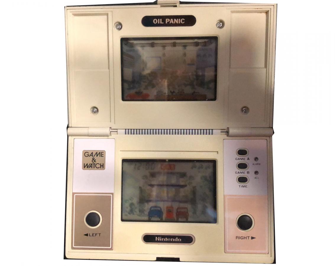 Oil Panic 1982 Game And Watch UNBOXED (Like NEW Inside/Scratched Outside/No Battery Cover) Model: OP-51