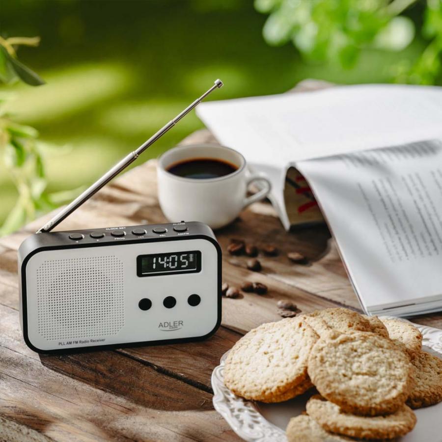 ADLER DIGITAL RADIO PLL AM/FM BLACK/WHITE