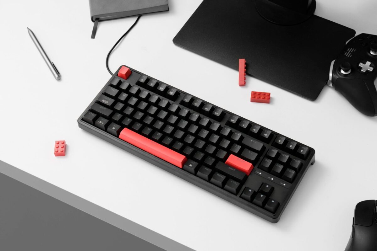 Keychron C3 Pro (C3P-A1) QMK/VIA Mechanical Red Switch 80% US Layout