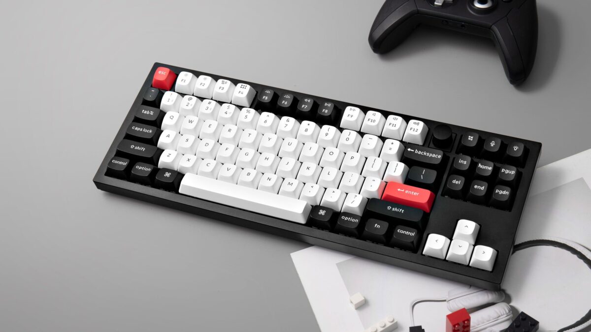 Keychron Q3 HE (Q3H-M1) QMK Wireless Custom Hall Effect Keyboard Purple Switch 80% US Layout