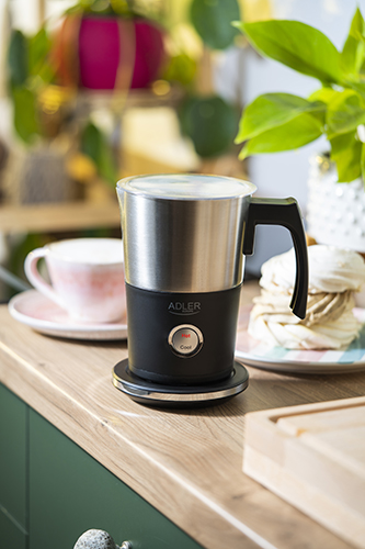 ADLER MILK FROTHER AND HEATER