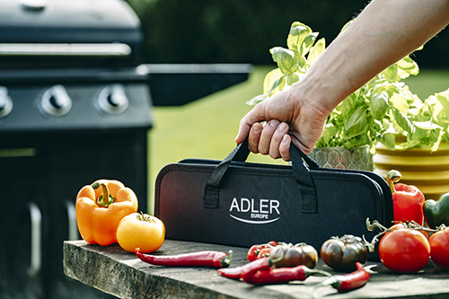 ADLER GRILL CUTLERY SET IN BLACK CARRYING CASE