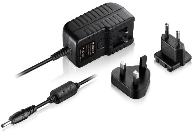 Power On Tablet Charger Pa-05f + extra UK Plug 3.5X1.35X100mm / 5V-2A