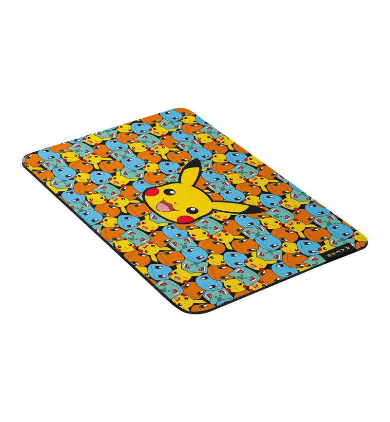 Razer Gigantus V2 Medium Pokemon Kanto Starters Edition Gaming Mousepad