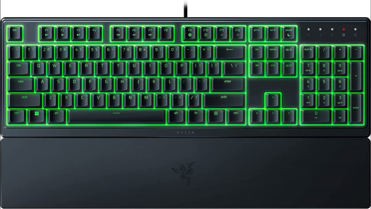 Razer Ornata V3 Χ Gaming Keyboard – Low Profile Membrane – Split Resist – RGB – GR Layout